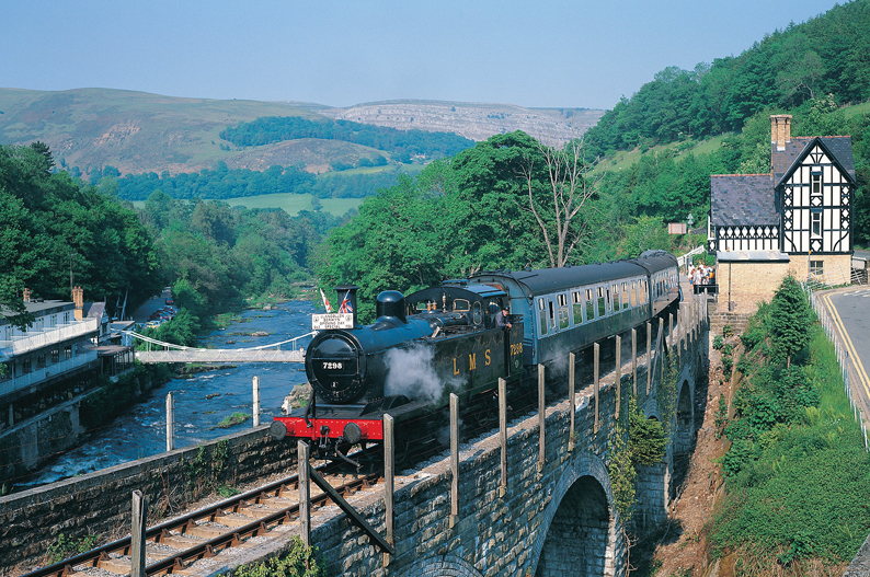 Llangollen Railway & Classic Transport Show